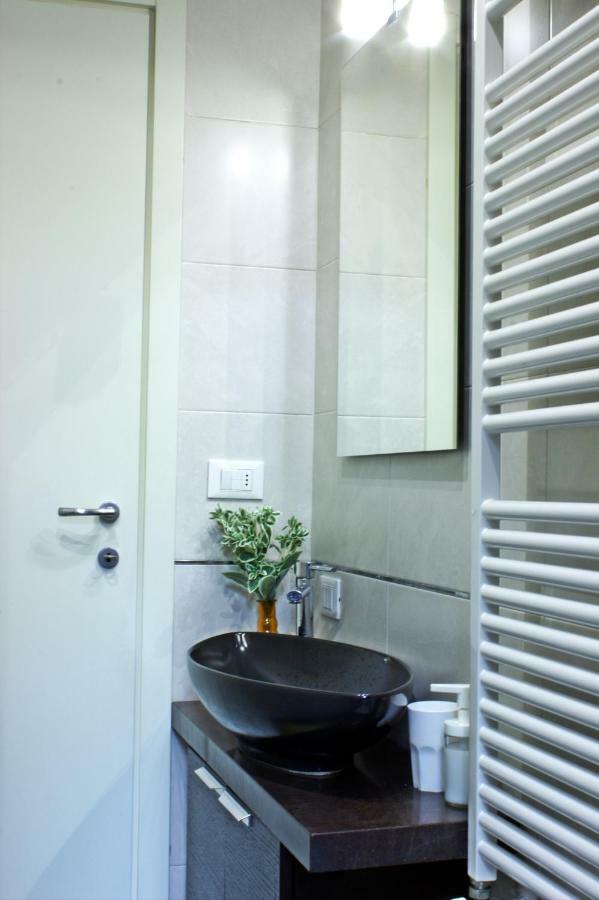 Relax Suite Nazario Bolonia Exterior foto