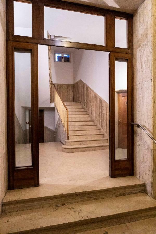 Relax Suite Nazario Bolonia Exterior foto